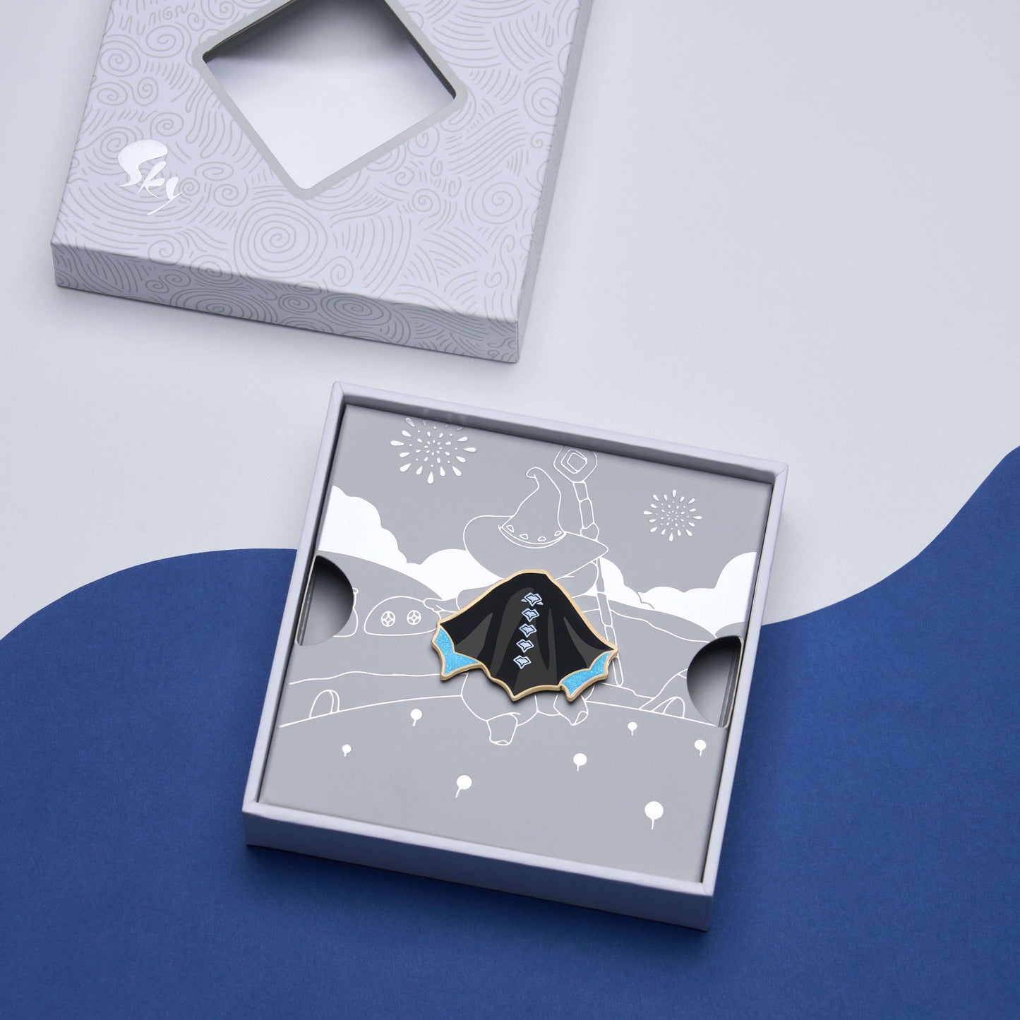 ピンバッジ スプーキー・コウモリケープ